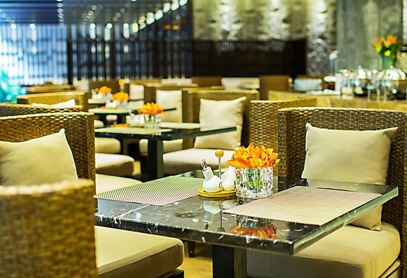 Relaxed Season Hotel Longcheng Branch