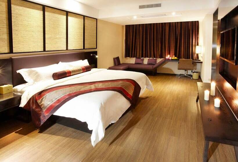 Relaxed Season Hotel Longcheng Branch