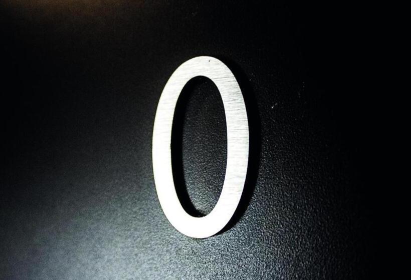 هتل Amosa Liège City Centre