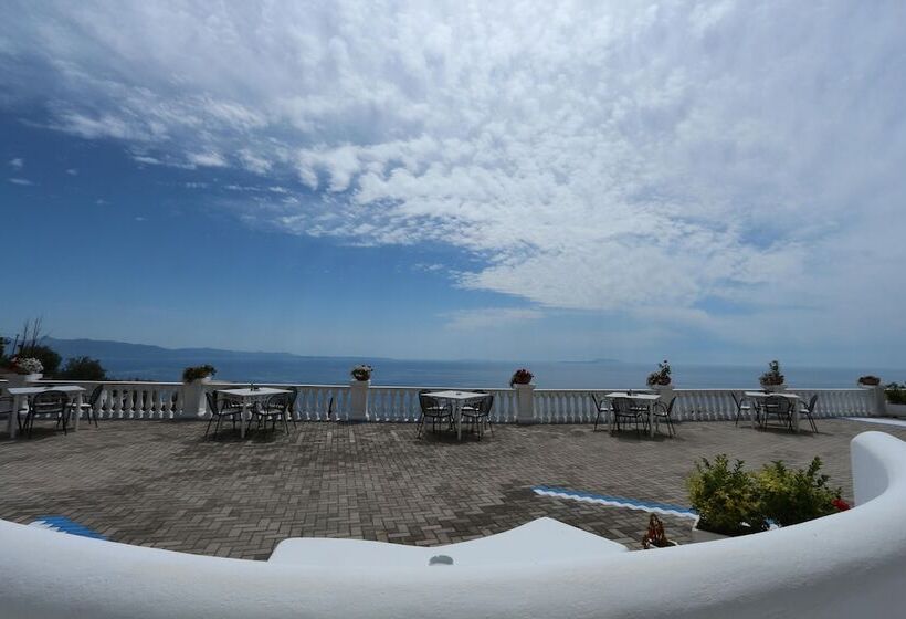 酒店 Paradise Lukova