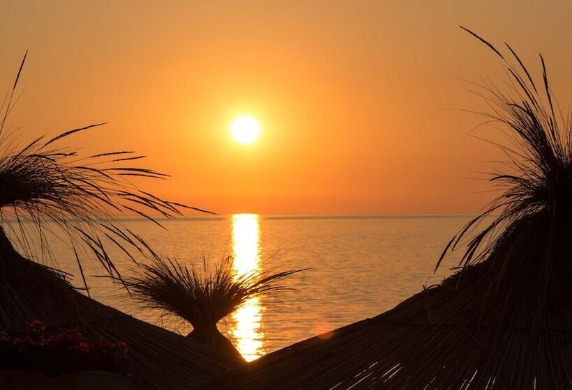 酒店 Paradise Lukova