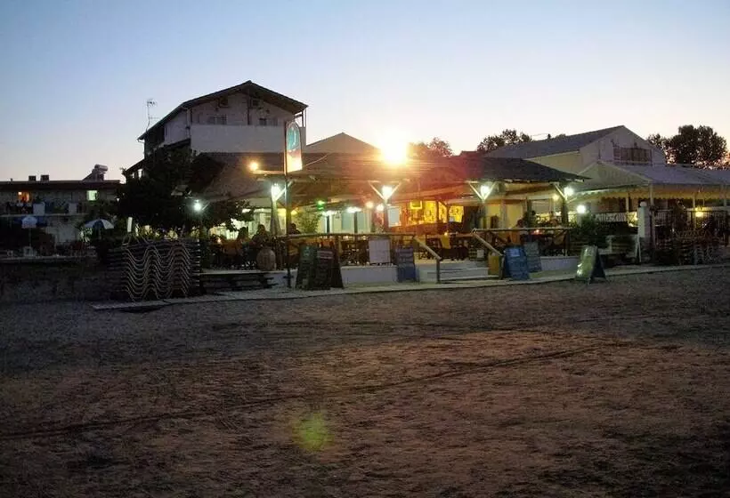 Likourgos Beach