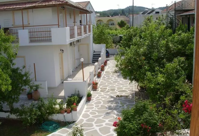 Likourgos Beach