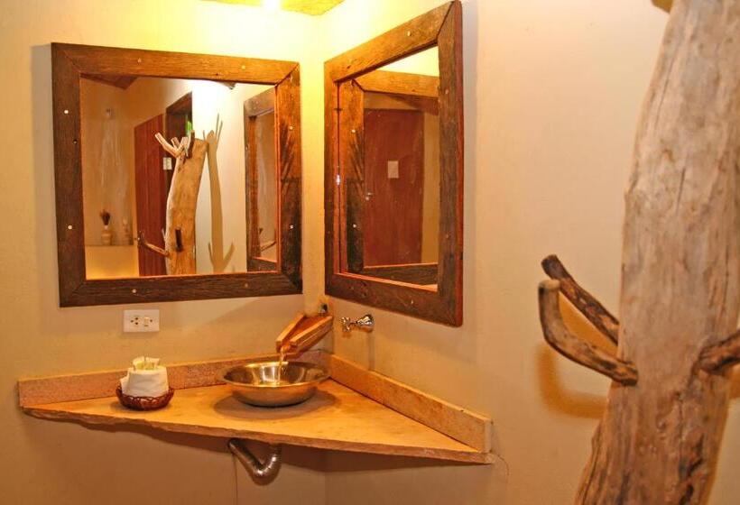 Salto Corumbá Hotel Camping Clube