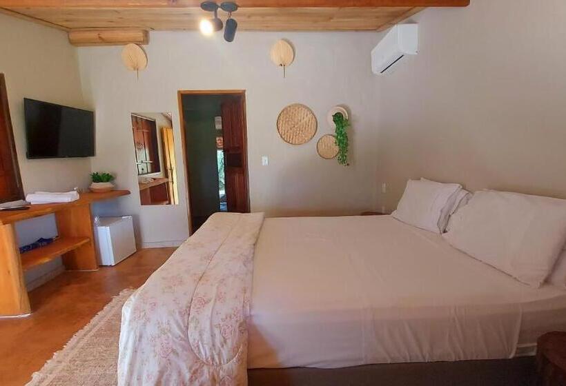 Salto Corumbá Hotel Camping Clube