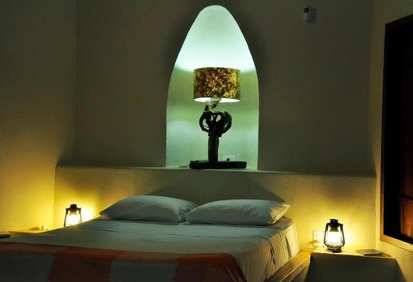 Salto Corumbá Hotel Camping Clube