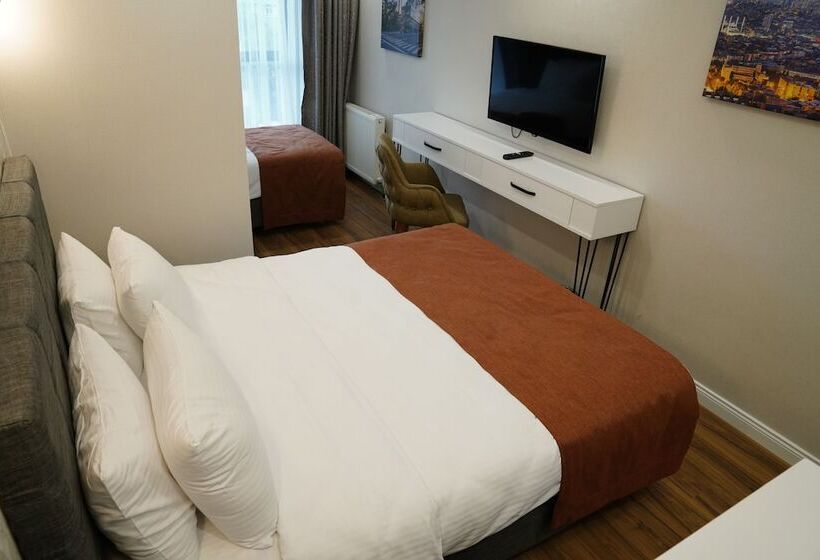 فندق Akay Muhtarlar Evi