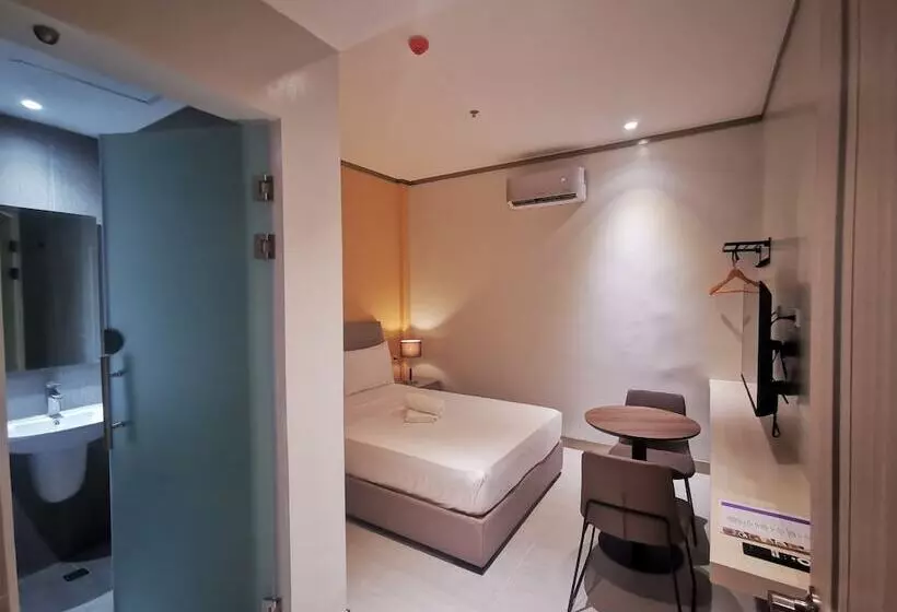 Yes Hotel Imus Cavite