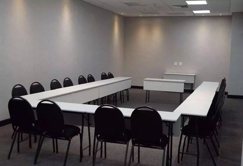 Esuites Hotel Recreio Shopping
