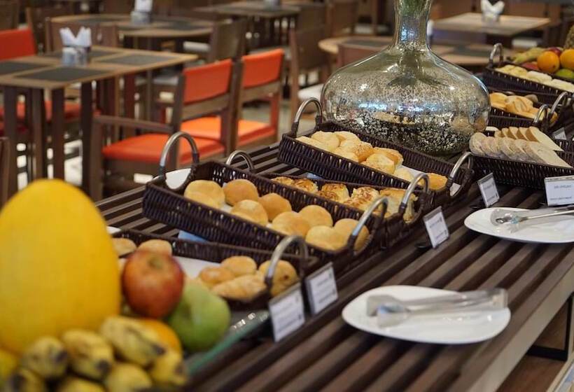 Esuites Hotel Recreio Shopping