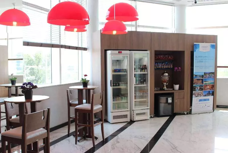 Esuites Hotel Recreio Shopping