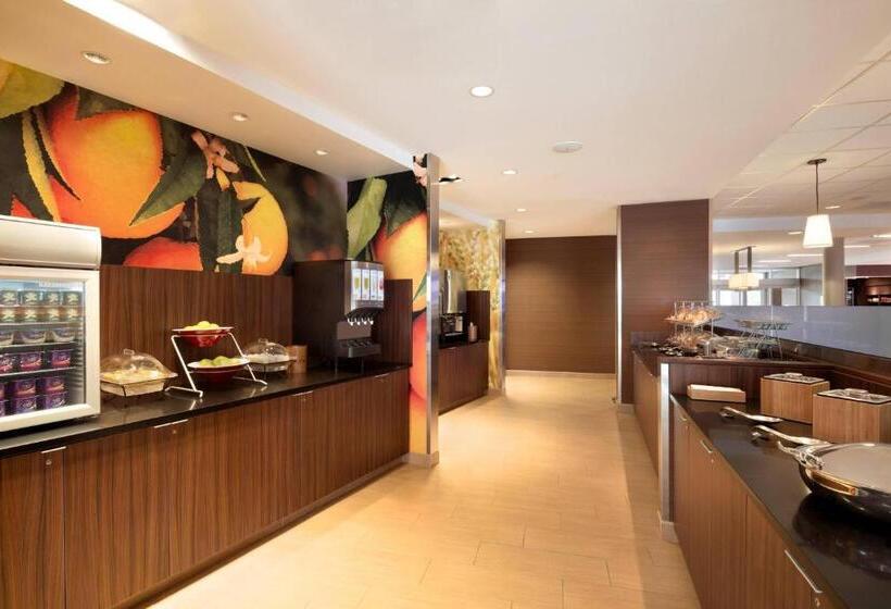 فندق Fairfield Inn & Suites By Marriott Lancaster East At The Outlets