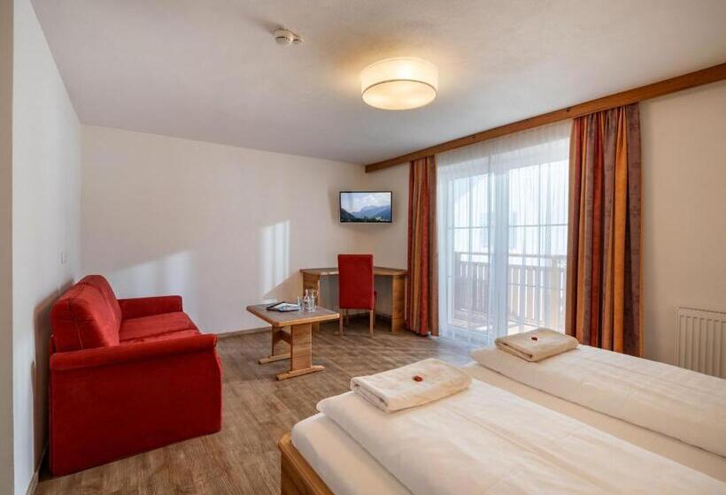 هتل Der Schwendterwirt