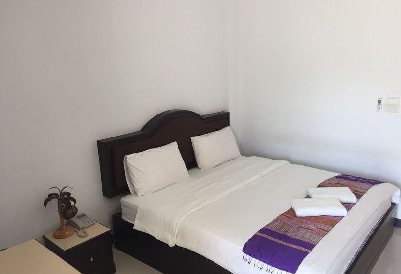 هتل The Family Grand