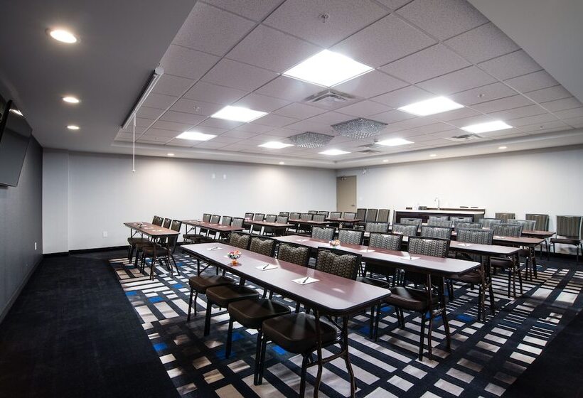 هتل Western Star All Suites Signature