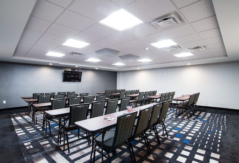 هتل Western Star All Suites Signature