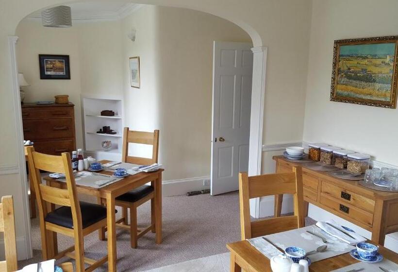 مبيت وإفطار Cruachan House