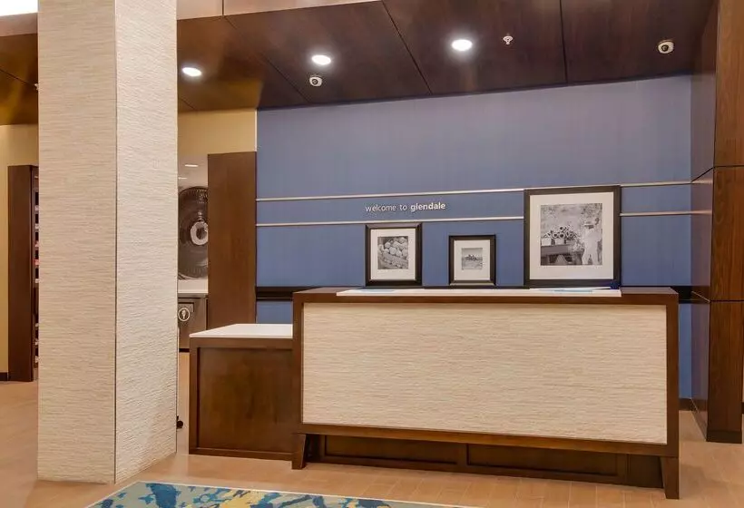 Hotelli Hampton Inn & Suites Los Angeles Glendale