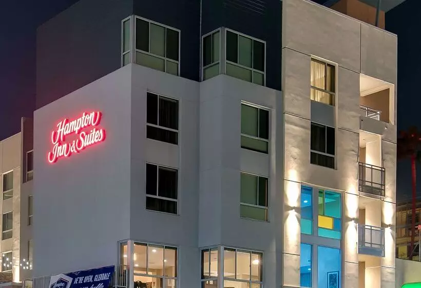 Hotelli Hampton Inn & Suites Los Angeles Glendale