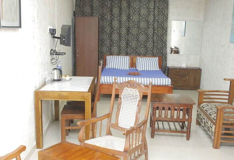 ホテル Hillstreet Villa