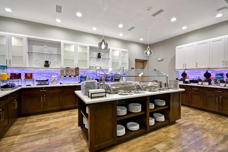 هتل Homewood Suites By Hilton Galveston