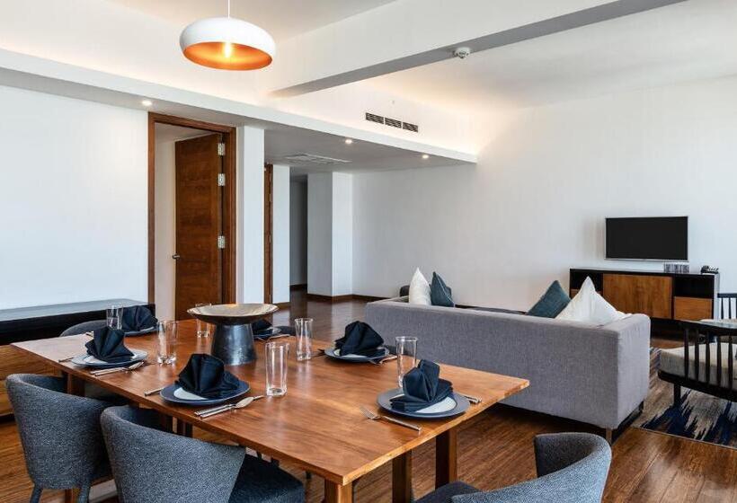 فندق Jetwing Colombo Seven