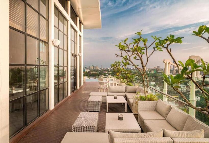 فندق Jetwing Colombo Seven