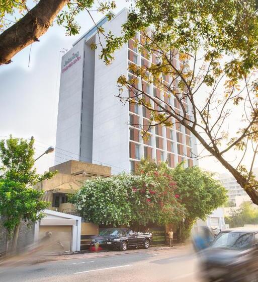 فندق Jetwing Colombo Seven