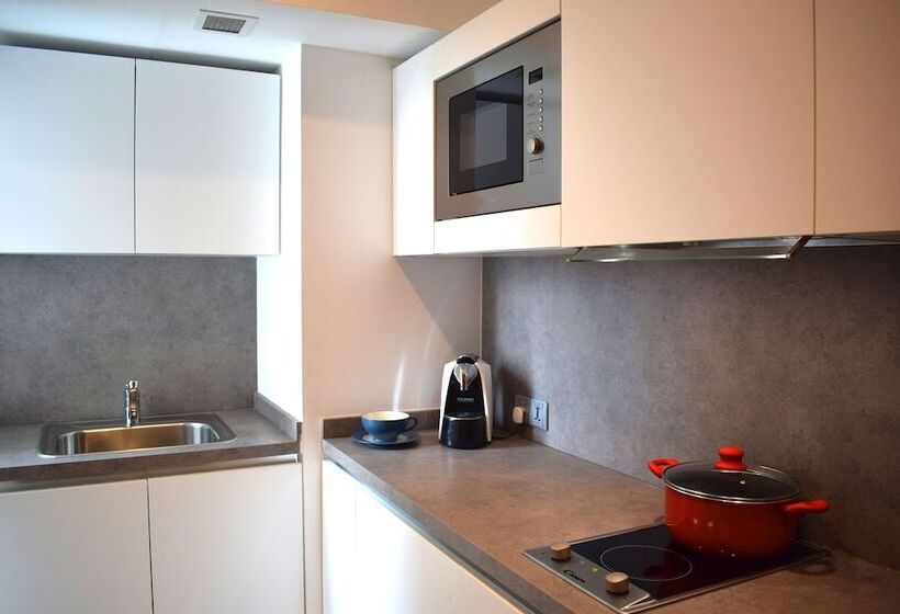 فندق Jetwing Colombo Seven