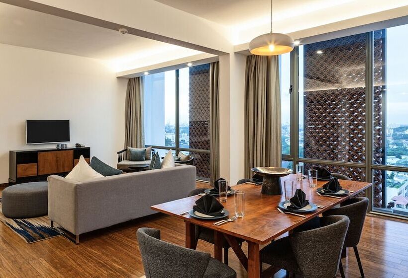 فندق Jetwing Colombo Seven