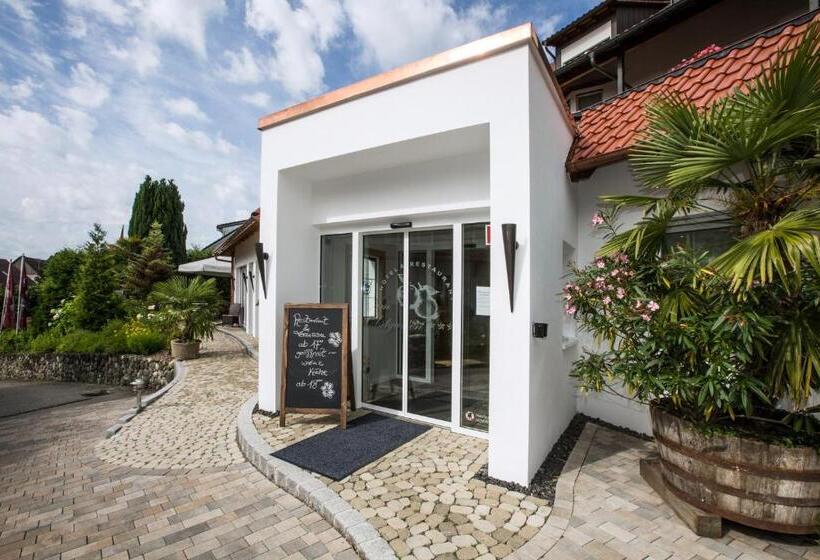 ホテル & Restaurant Am Obstgarten