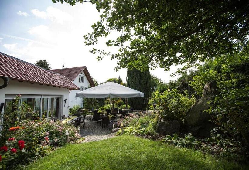 ホテル & Restaurant Am Obstgarten