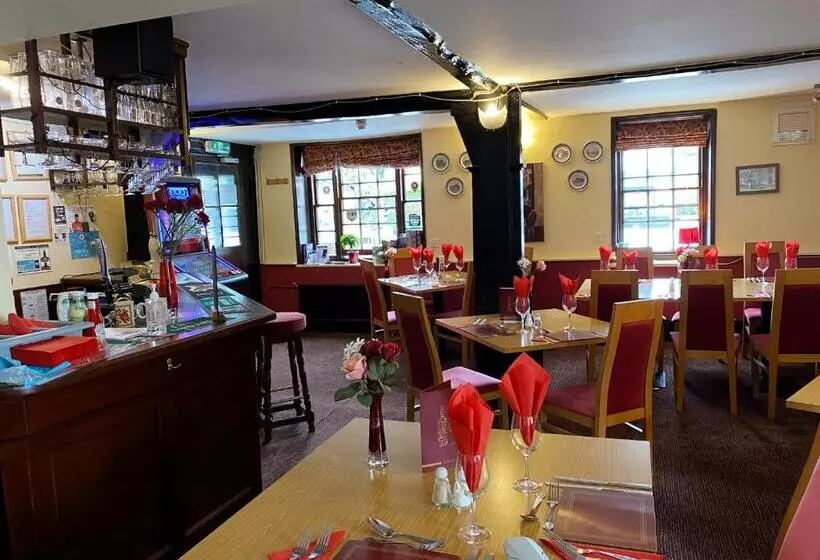 ホテル The Five Bells, Eastry