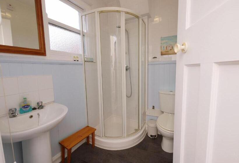 فندق The Five Bells, Eastry