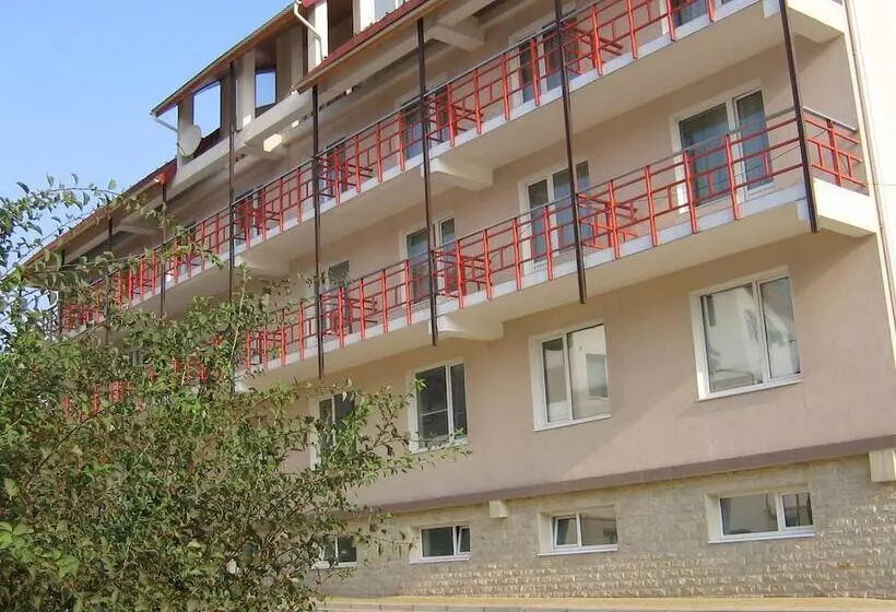 هتل Zimbru
