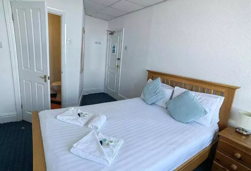 ペンション The Cardigan Bay Guest House