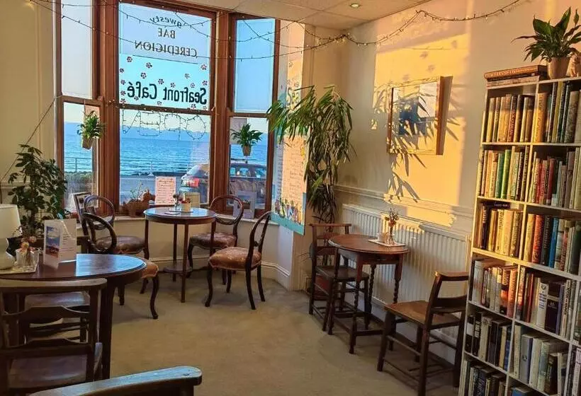 ペンション The Cardigan Bay Guest House