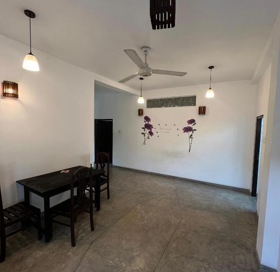 ペンション Villa Water Lily