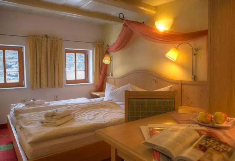 Romantik Hotel Zum Lindengarten