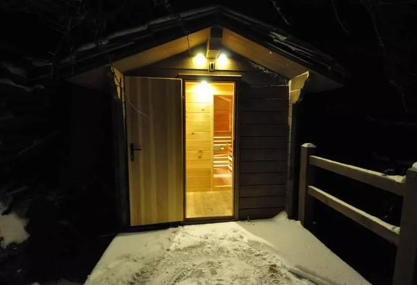 Baita Hanzel & Gretel By Livigno Accomodation