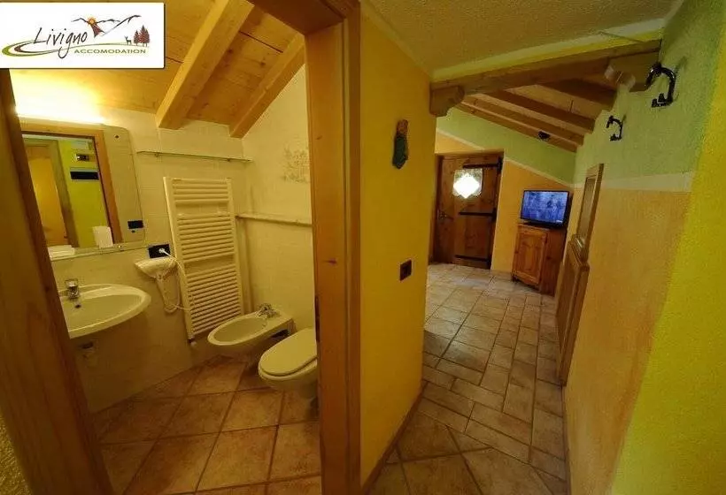 Baita Hanzel & Gretel By Livigno Accomodation