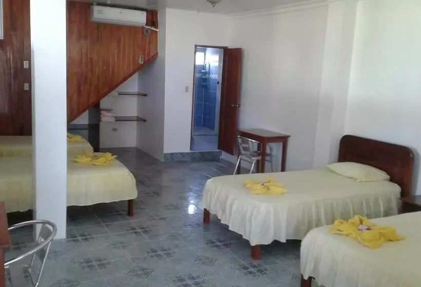 Hostal Insular