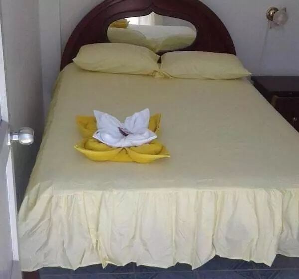 Hostal Insular