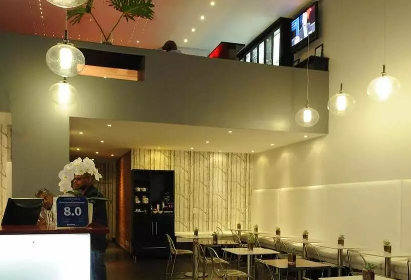 ホテル Aha Bloemfontein