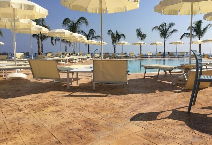 酒店 Blue Bay Resort