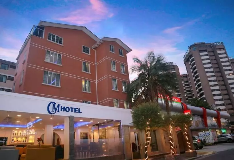 Hotelli Carolina Montecarlo