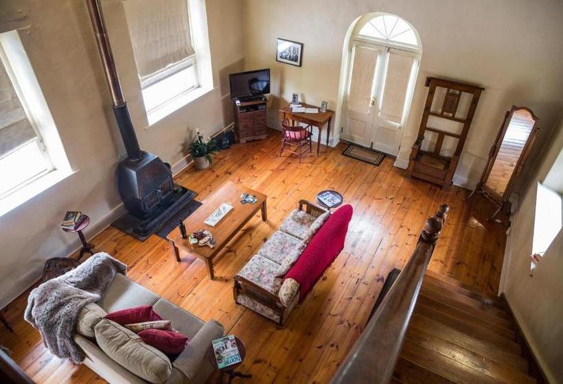 בית מלון כפרי Clare Valley Heritage Retreat