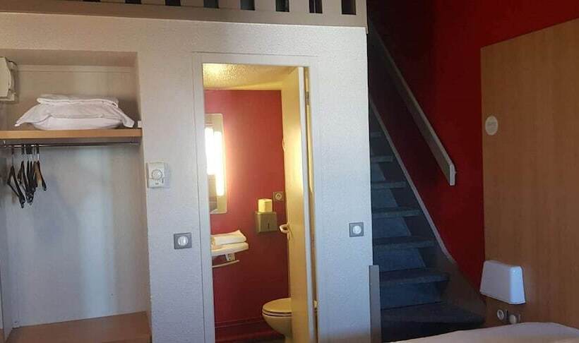 Hotel Kyriad Direct Poitiers Gare Du Futuroscope