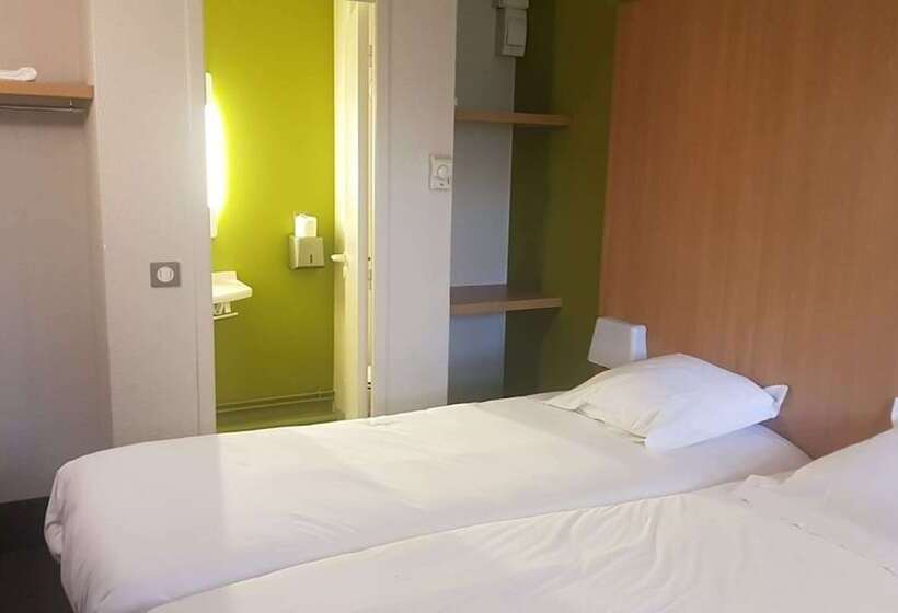 Hotel Kyriad Direct Poitiers Gare Du Futuroscope