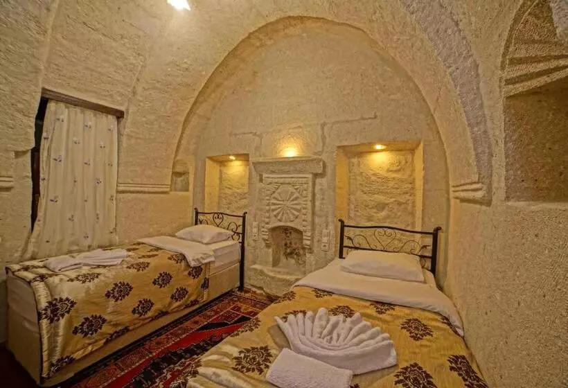 Hotelli Melek Cave